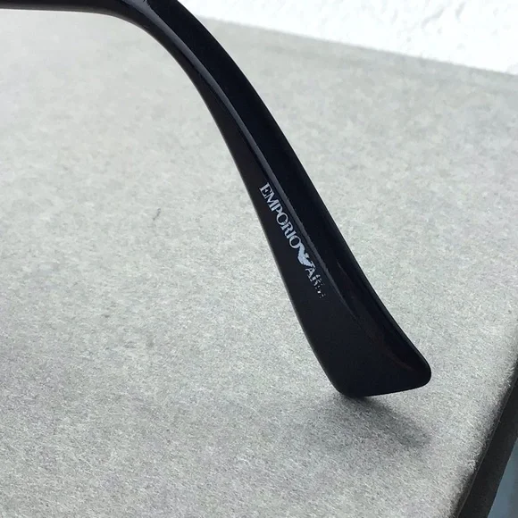 Emporio Armani Sunglasses Made in Italy Lightweight Black Frame EA9479/S D28YI